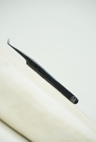 Angèle Isolation Tweezers